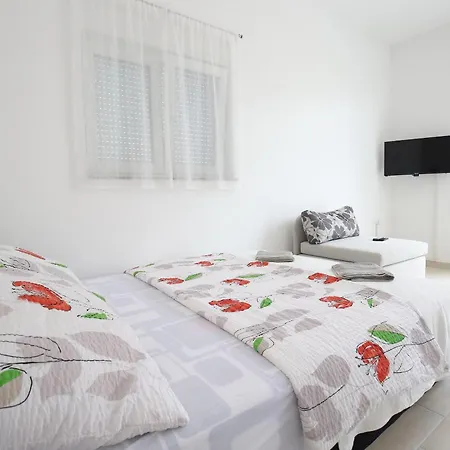 Kapetan Apartman Sukosan