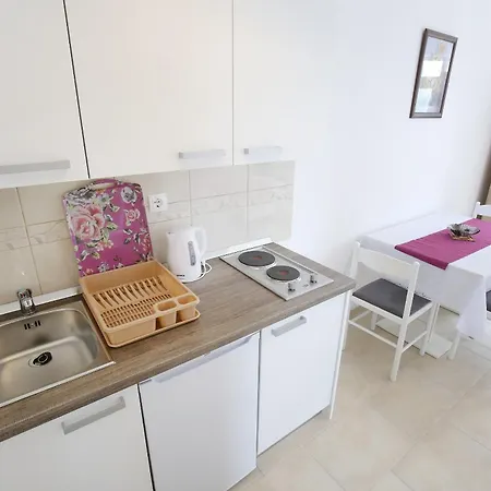 Kapetan Apartman Sukosan