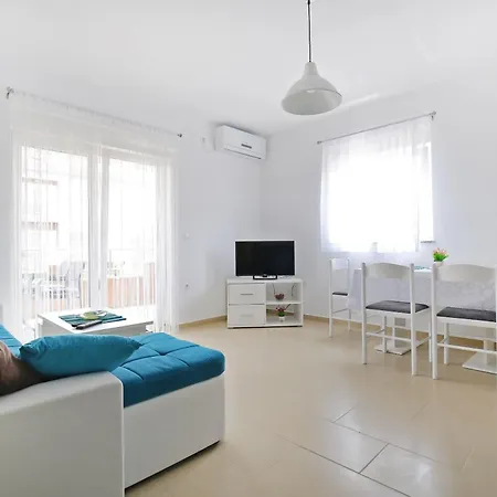 Apartment Kapetan *