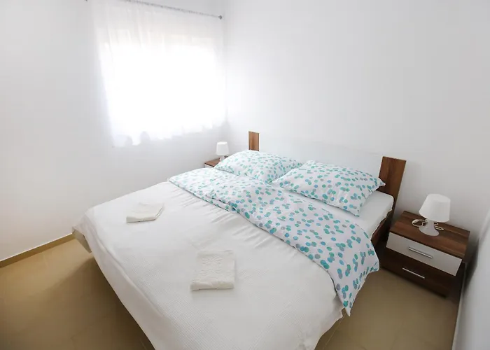 Kapetan Сукошан